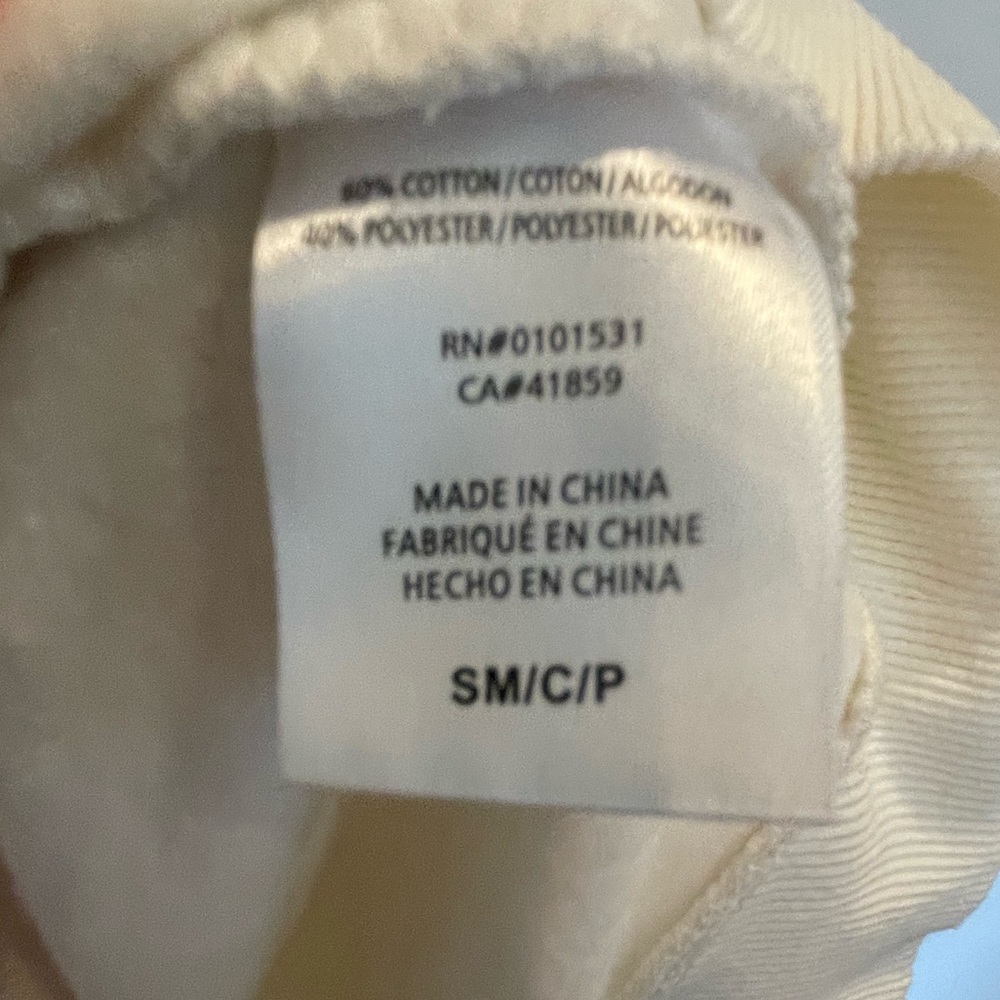 Marvel Wakanda Forever Sweatshirt, Medium NWOT - Picture 4 of 4